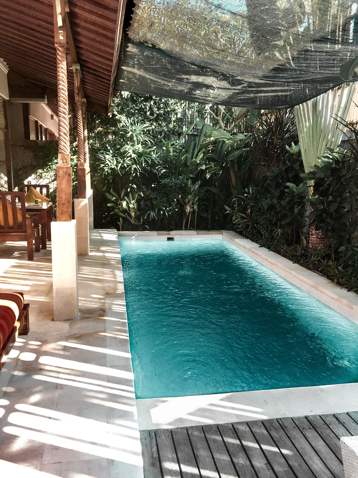 Quiet spaces beside the water. Stock design inspiration, not a Hengpu project.
